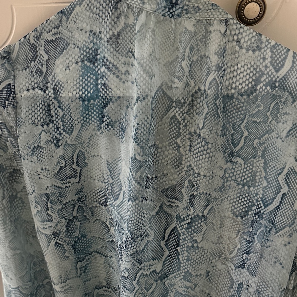 White House Black Market Blue Sheer Snake-Print Blouse - Picture 3 of 3